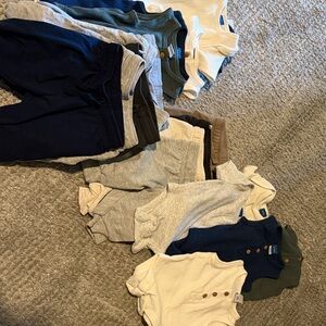 Baby Clothing Bundle- Old Navy and H&M. Newborn, 0-3 months, 3-6 months